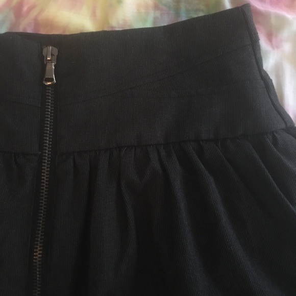 Women’s charcoal pocket skirt size medium - Picture 4 of 5